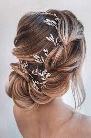 Braids/Updo/Extension